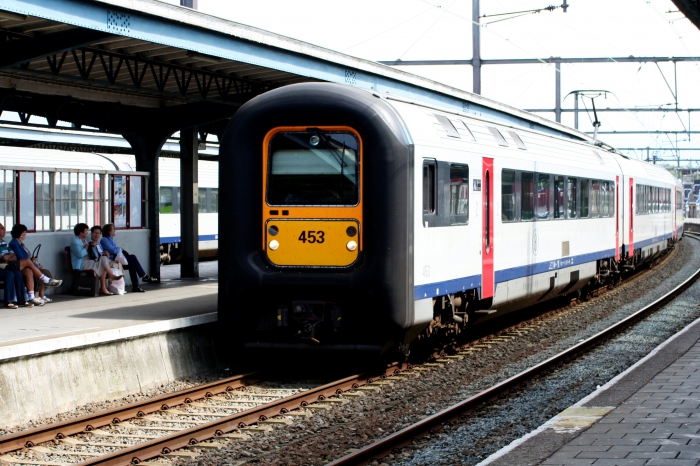 Foto bij 2) De trein