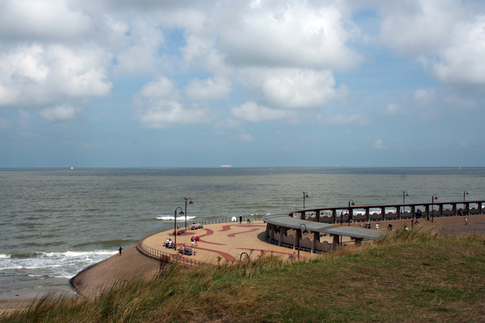 Zicht op de dijk van Wenduine Zicht op de dijk van Wenduine