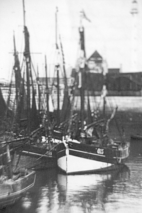 O.15 De Drie Gebroeders (bouwjaar 1928) O.15 De Drie Gebroeders (bouwjaar 1928)