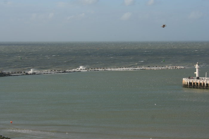 Kop oude en nieuwe westdam Oostende