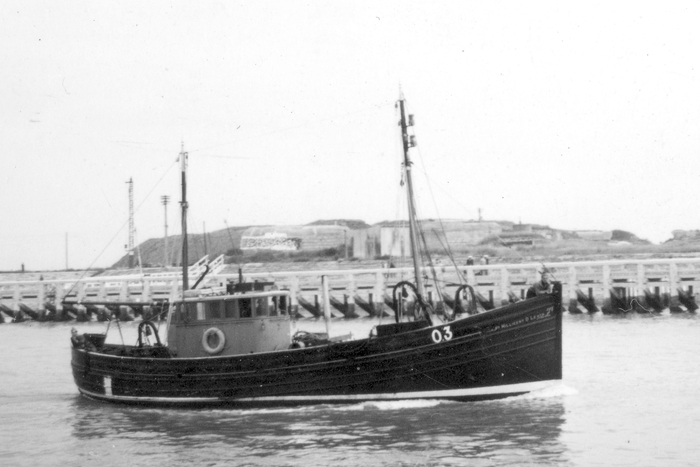 O.3 Millicent D'Leach (bouwjaar 1938) O.3 Millicent D'Leach (bouwjaar 1938)