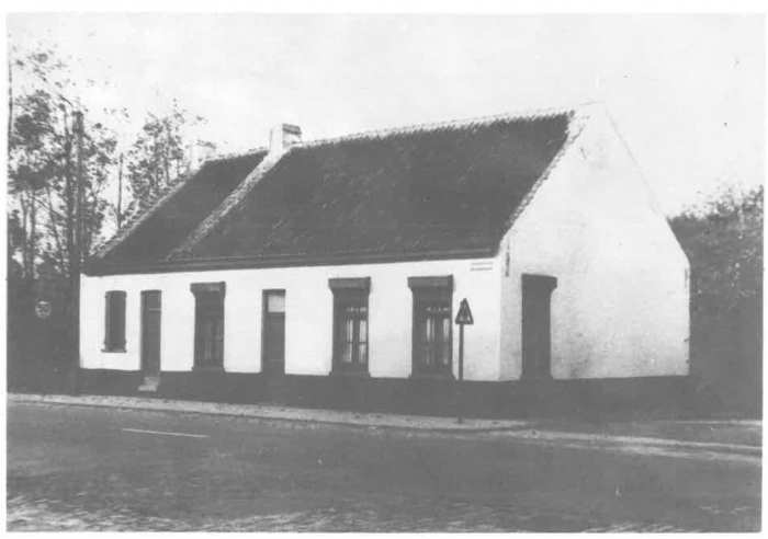 Van Caillie (1985, pl. 177)