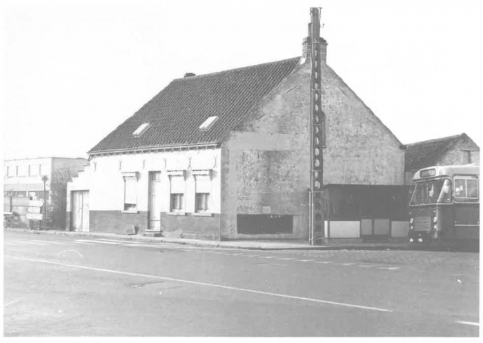 Van Caillie (1987, pl. 177)