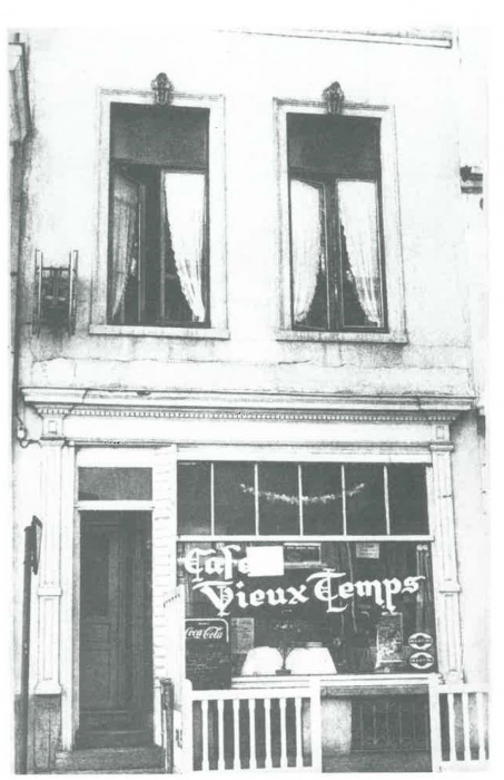 Van Caillie (1989, pl. 161)