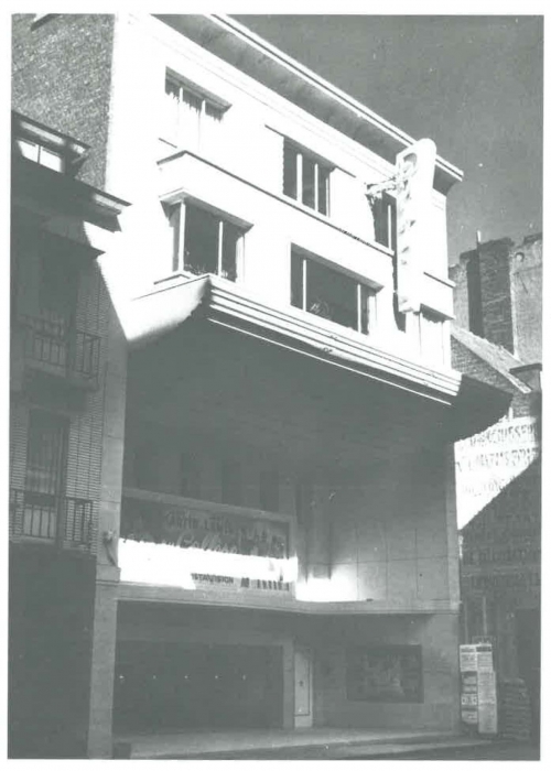 Van Caillie (1989, pl. 184)