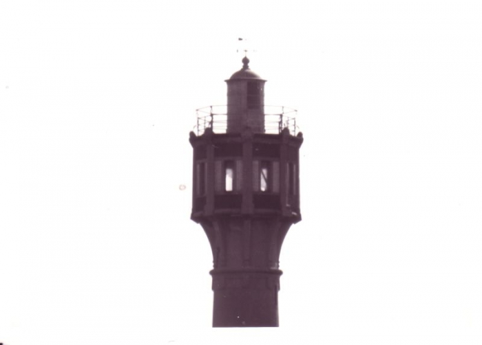zogenaamde vuurtoren van Heist, in werkelijkheid een geleidelicht. zogenaamde vuurtoren van Heist, in werkelijkheid een geleidelicht.