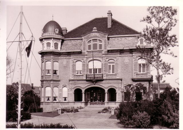 Visserijschool 'Kasteeltje' in de kursaalstraat Visserijschool 'Kasteeltje' in de kursaalstraat