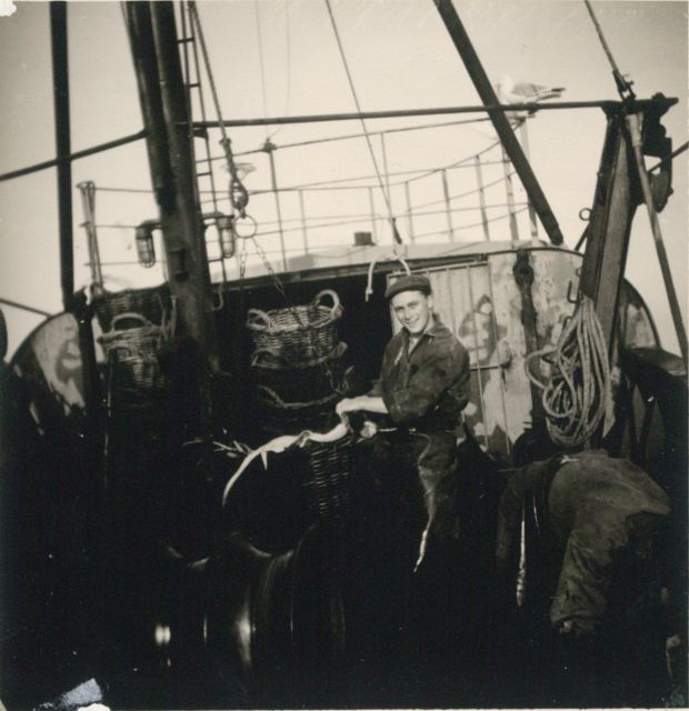 Andr� Van Torre aan boord van de Z.562 Luc (Bouwjaar 1956)