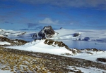nunatakers at the edge of the glacier