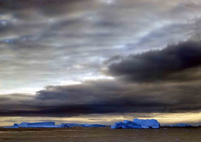 icebergs in the Antarctic ocean