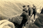 Kor binnenhalen aan boord van de N.738 Johan (Bouwjaar 1965), author: Onbekend