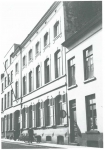 Van Caillie (1989, pl. 153) Van Caillie (1989, pl. 153)