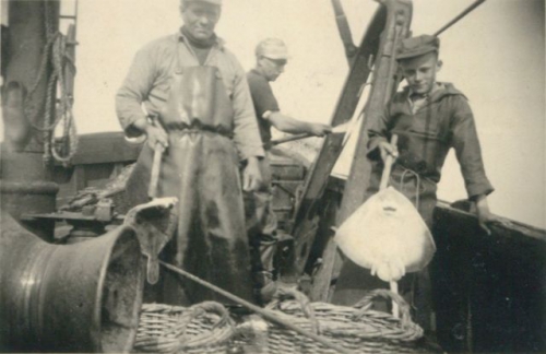 Aan boord van de Z.520 De Drie Gebroeders (Bouwjaar 1926)