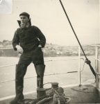 Andr� Van Torre aan boord van de Z.562 Luc (Bouwjaar 1956), author: Onbekend