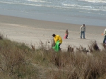 Vuilnis zoeken tijdens de Lenteprikkel in Middelkerke op 31/03/2007