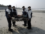 Scouts helpen mee tijdens de Lenteprikkel in Oostende op 31/03/2007