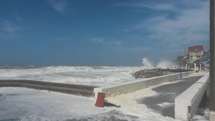 Foam Wimereux (France), 05 May 2015