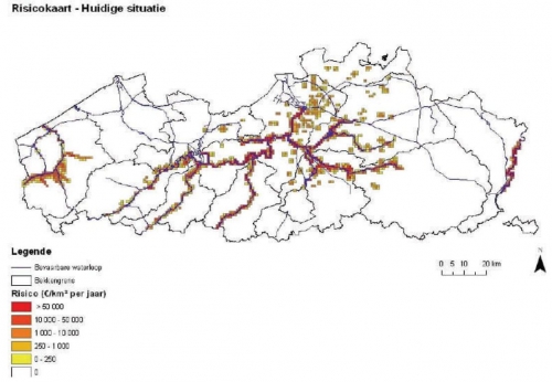 Risicokaart van Vlaanderen. De kaart omvat enkel economische schaderisico’s en geen slachtofferrisico’s. Risicokaart van Vlaanderen. De kaart omvat enkel economische schaderisico’s en geen slachtofferrisico’s.