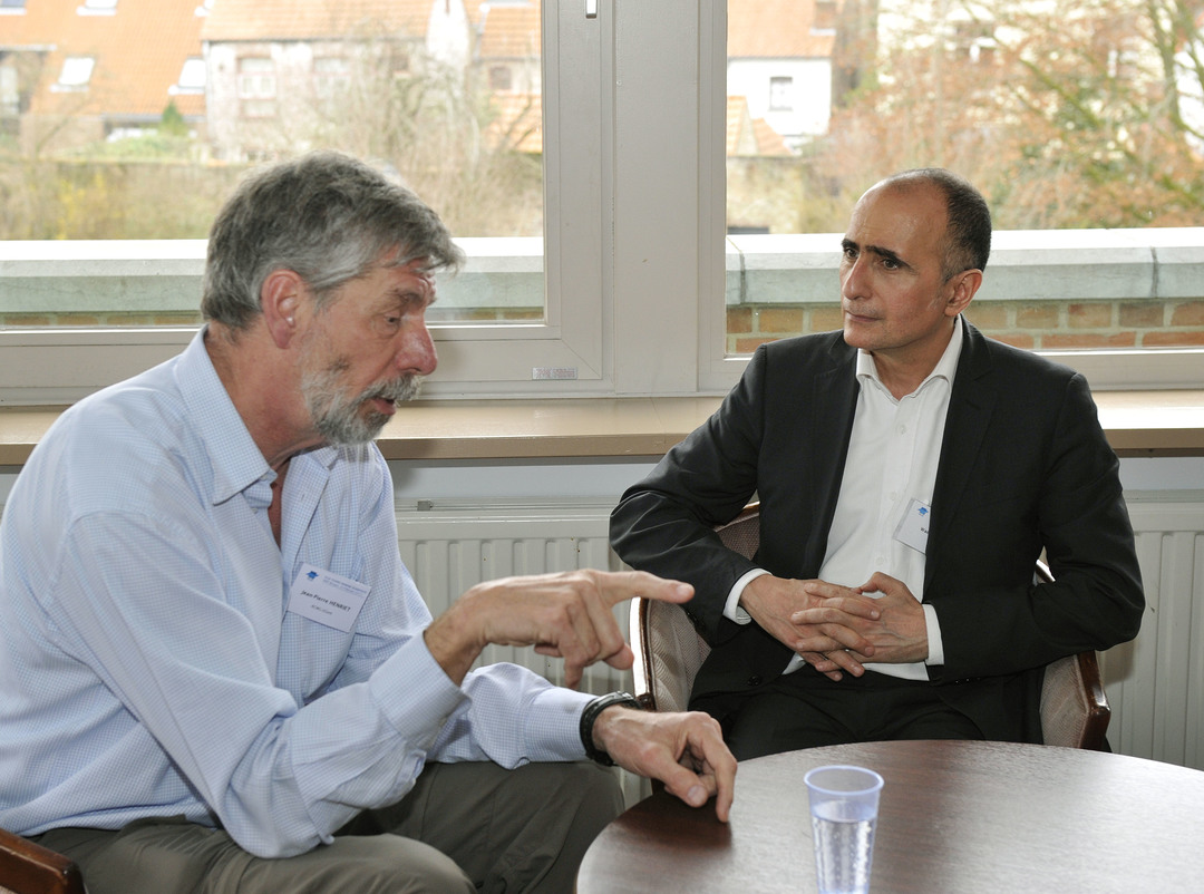 Cosy corner with Waddah Saab