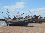Fishing boat at the beach - bateau de pêche sur la plage - Vissersschip op het strand