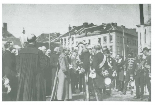 Van Caillie (1983, pl. 48)