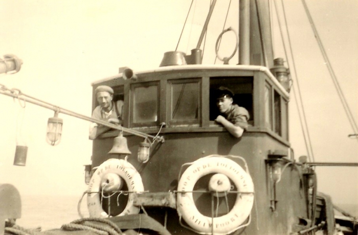 Vanhoutte Georges (links) op de brug