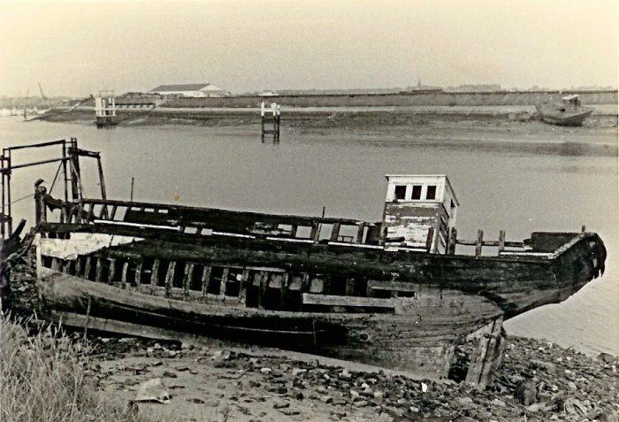 Afbraak vaartuig te Nieuwpoort