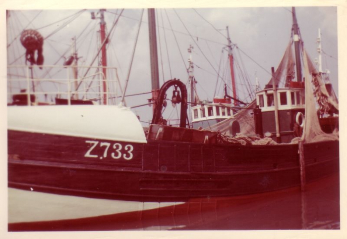 Z.733 Heldenhulde (Bouwjaar 1936) op kuisbank Zeebrugge.