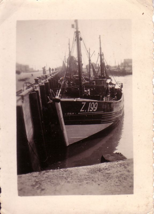 Z.199 Pax (bouwjaar 1945) in haven Zeebrugge