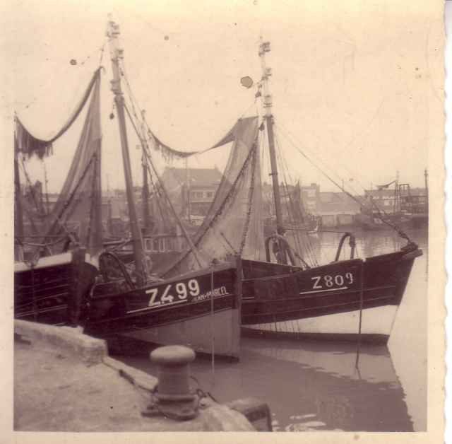 Z.499 Jean-Marcel (Bouwjaar 1938) en Z.809 (Bouwjaar 1943)