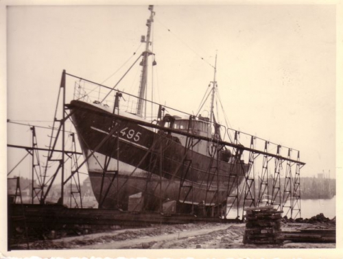 Z.495 Rik (construction 1957) on slipway Zeebrugge
