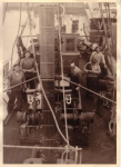 N.807 (Bouwjaar 1943) met bemanning, author: Onbekend