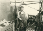 Roger Decuyper aan boord van de Z.432 Feniks (Bouwjaar 1932)