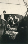 Vissers aan boord van de Z.583 Sunny Boy (Bouwjaar 1947), author: Onbekend