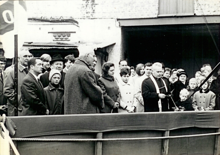 Doop onbekend vissersvaartuig