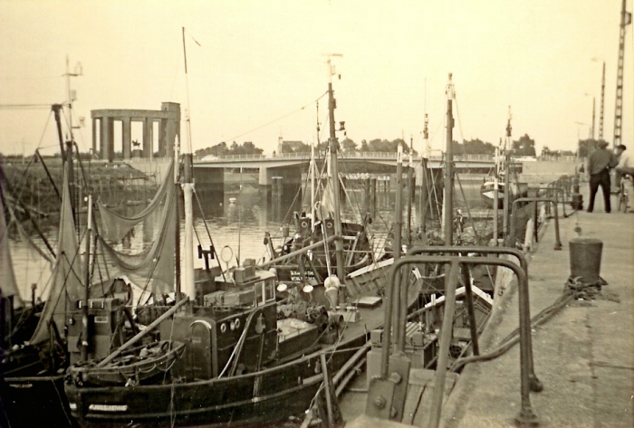 Onbekende schepen in de haven